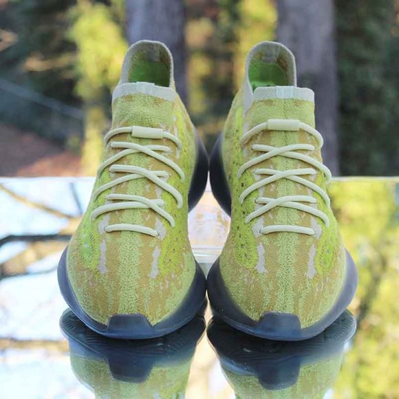 Adidas Yeezy Boost 380 Hylte Glow Men’s Size 9.5